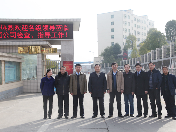 1��(li��n)�ؿ�Ʒ�|(zh��)���������L(zh��ng)���u(p��ng)���M�M�L(zh��ng)��?ch��ng)Σ����������Ѻ㹫˾���?j��ng)��?xi��ng)����������ģ������?li��n)�ؿƿ���(j��ng)�턢�M�s�����壩����(li��n)�ؿ���